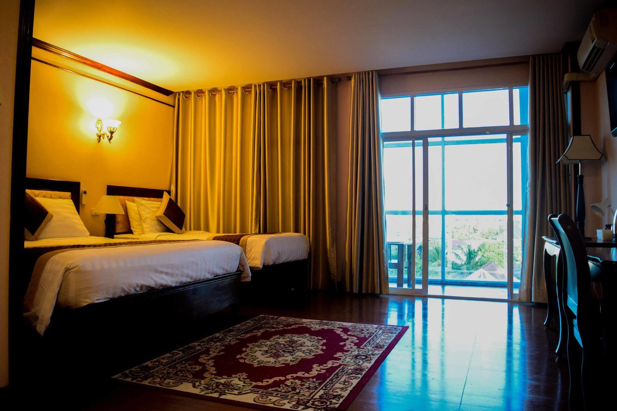 Vientiane Golden Sun Hotel Экстерьер фото